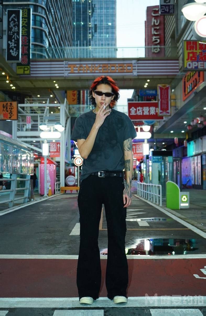 胶片模特