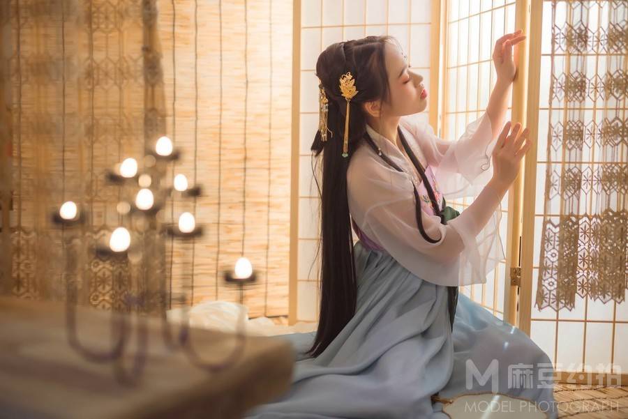 汉服模特