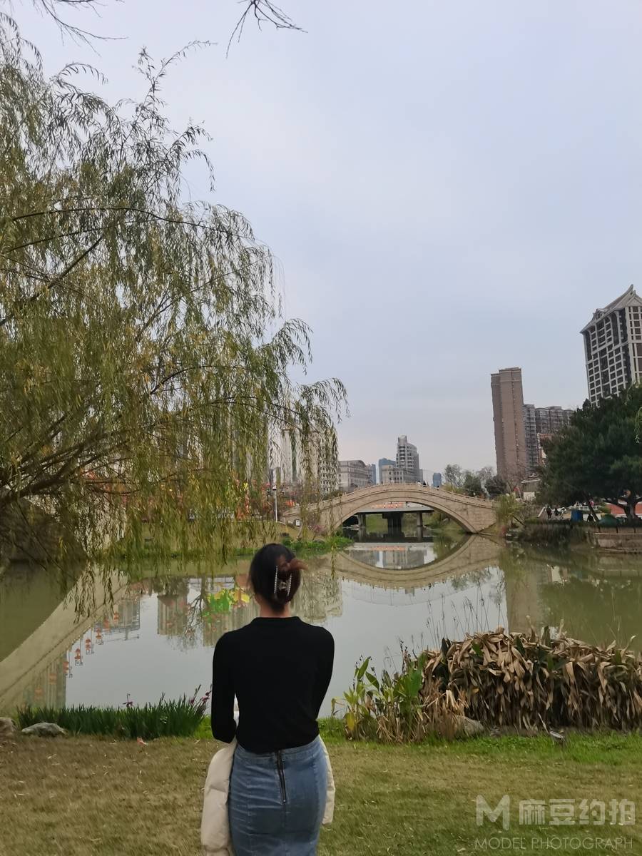 情侣模特