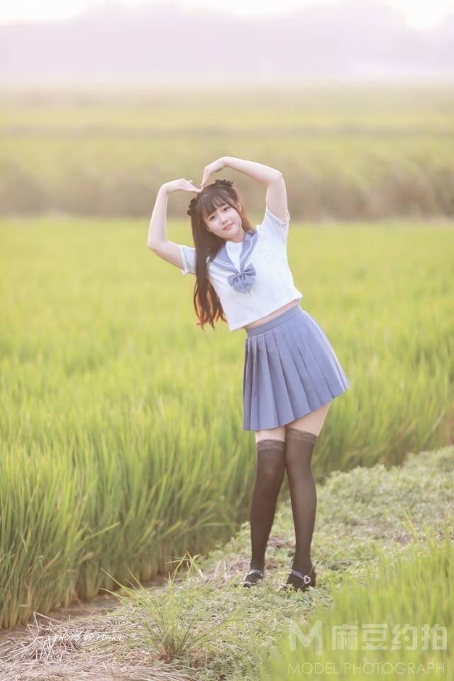 校园模特