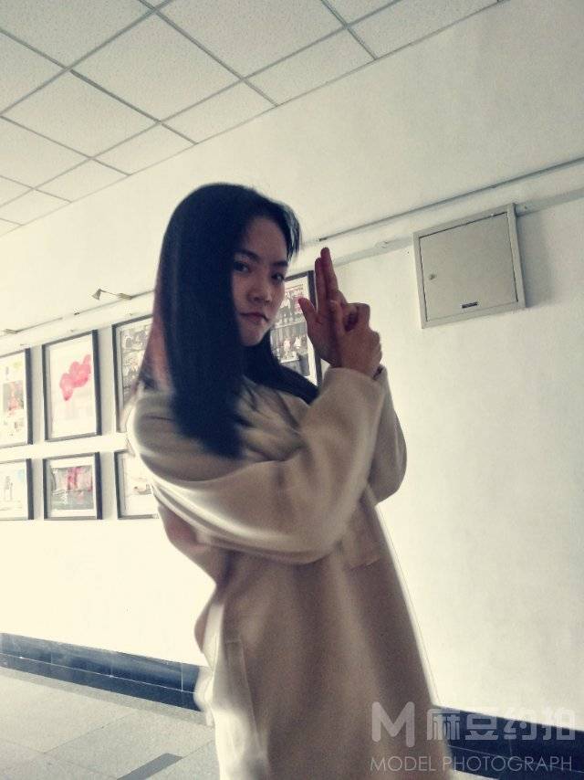 校园模特