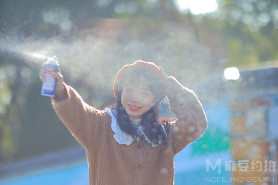 胶片模特