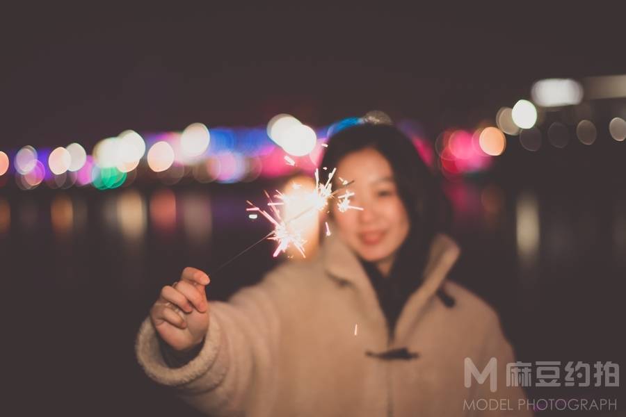 夜景模特