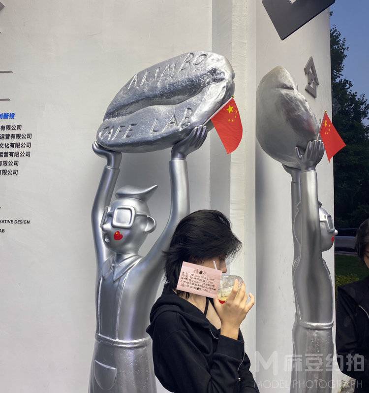 黑白模特