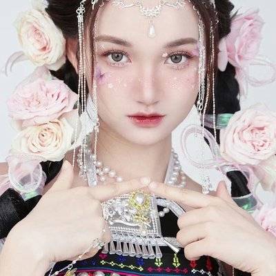 妆容模特