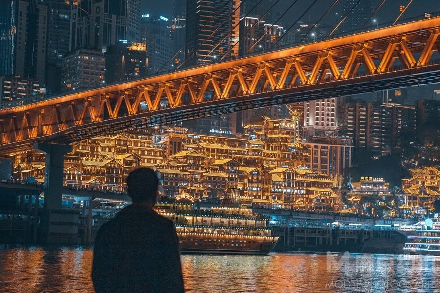夜景模特