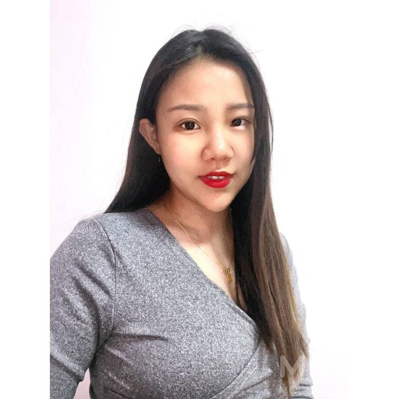 黑白模特