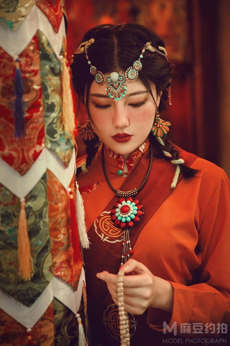 妆容模特