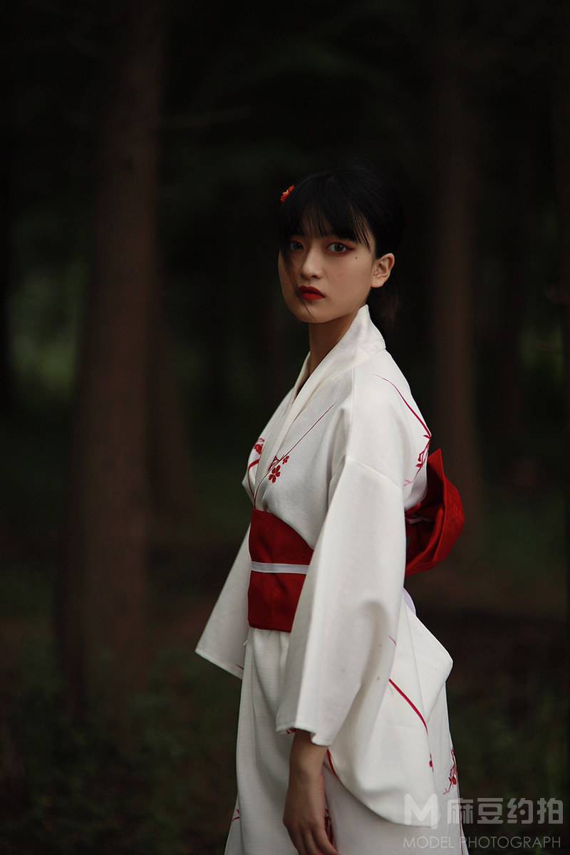 和服模特