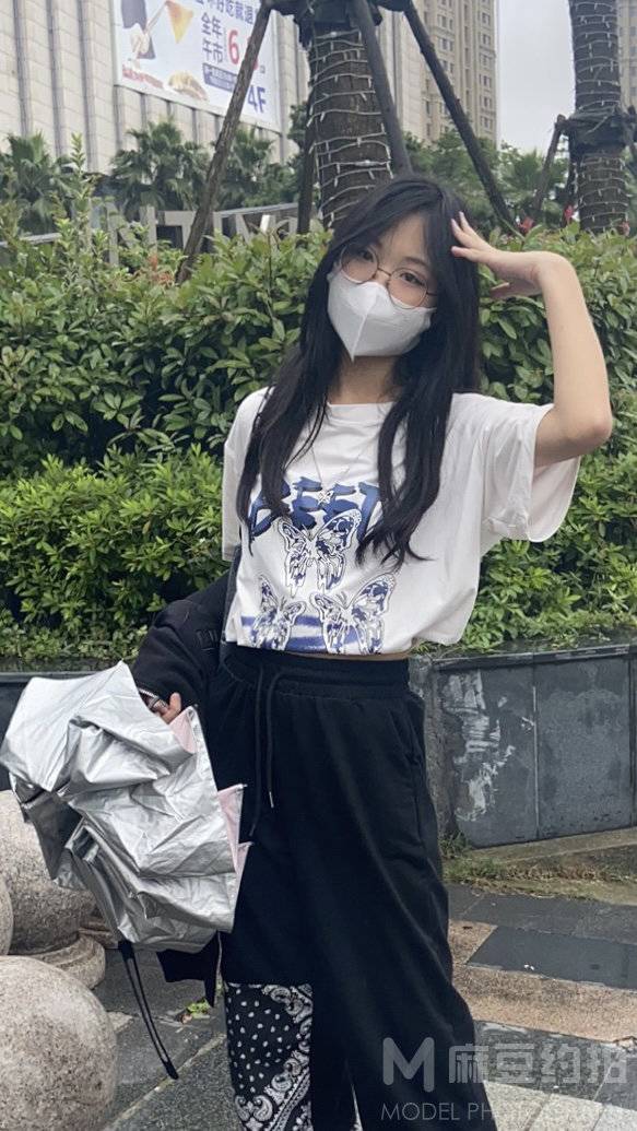 纪实模特