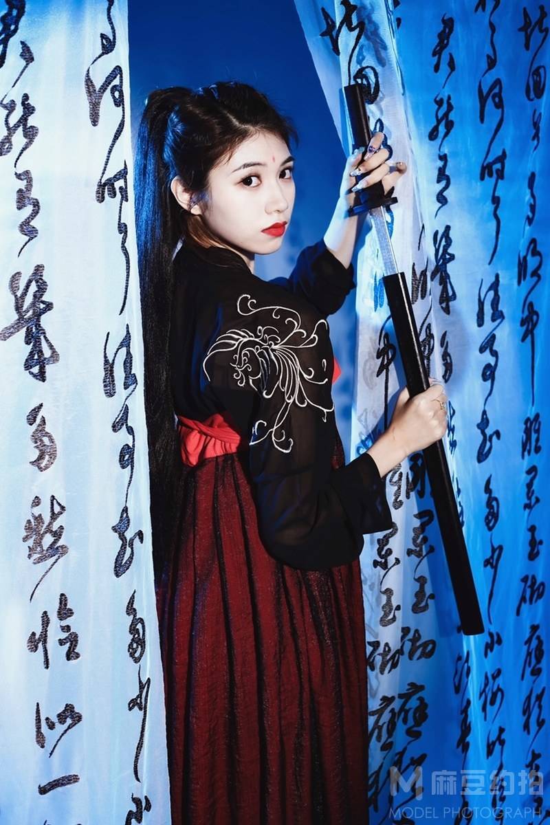 校园模特