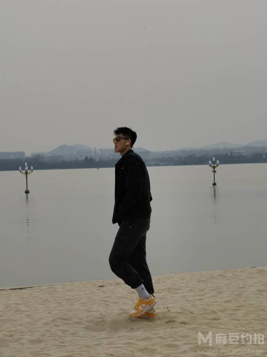 纪实模特