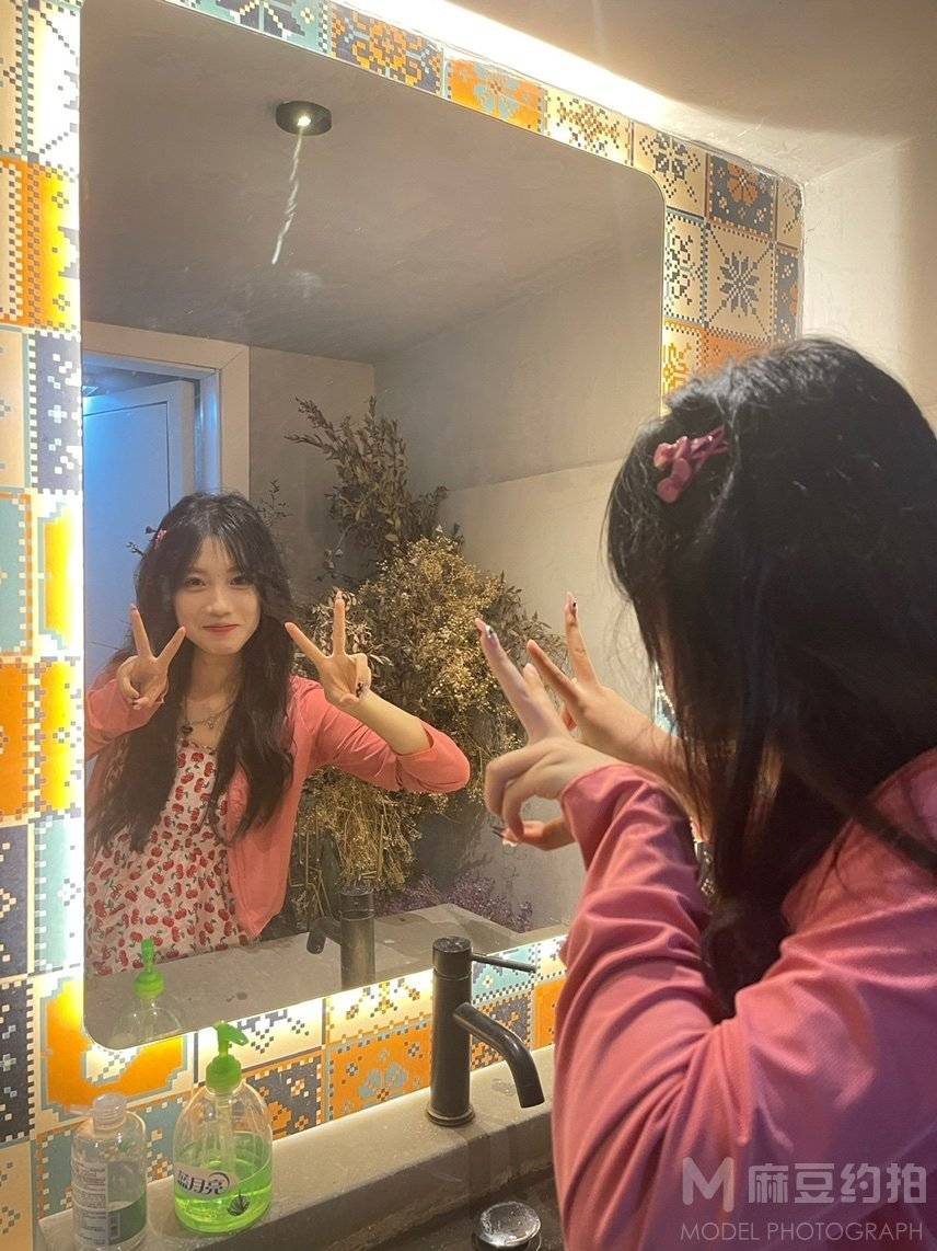 清新模特