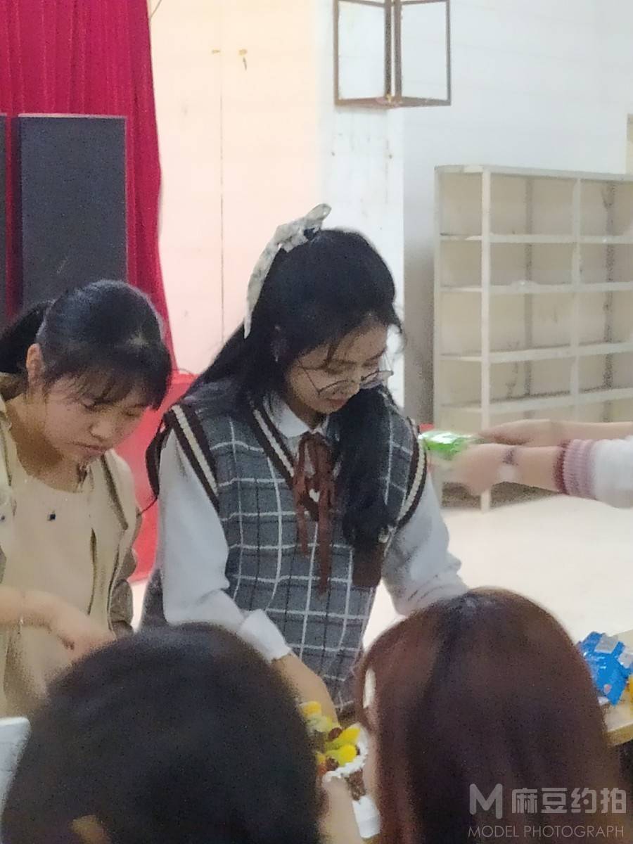 校园模特