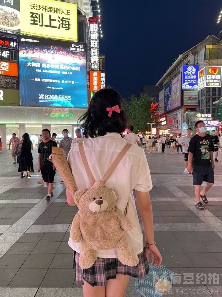 少女模特