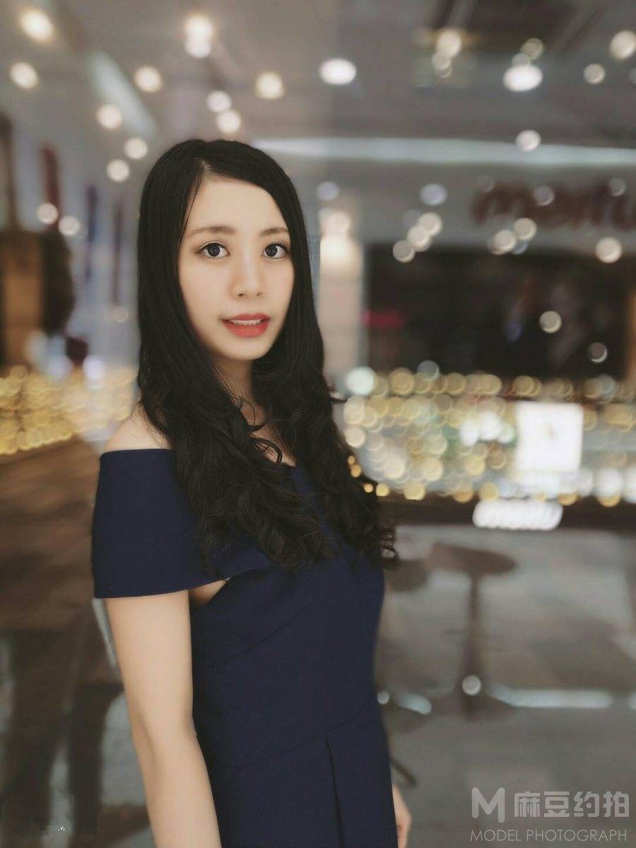 纪实模特