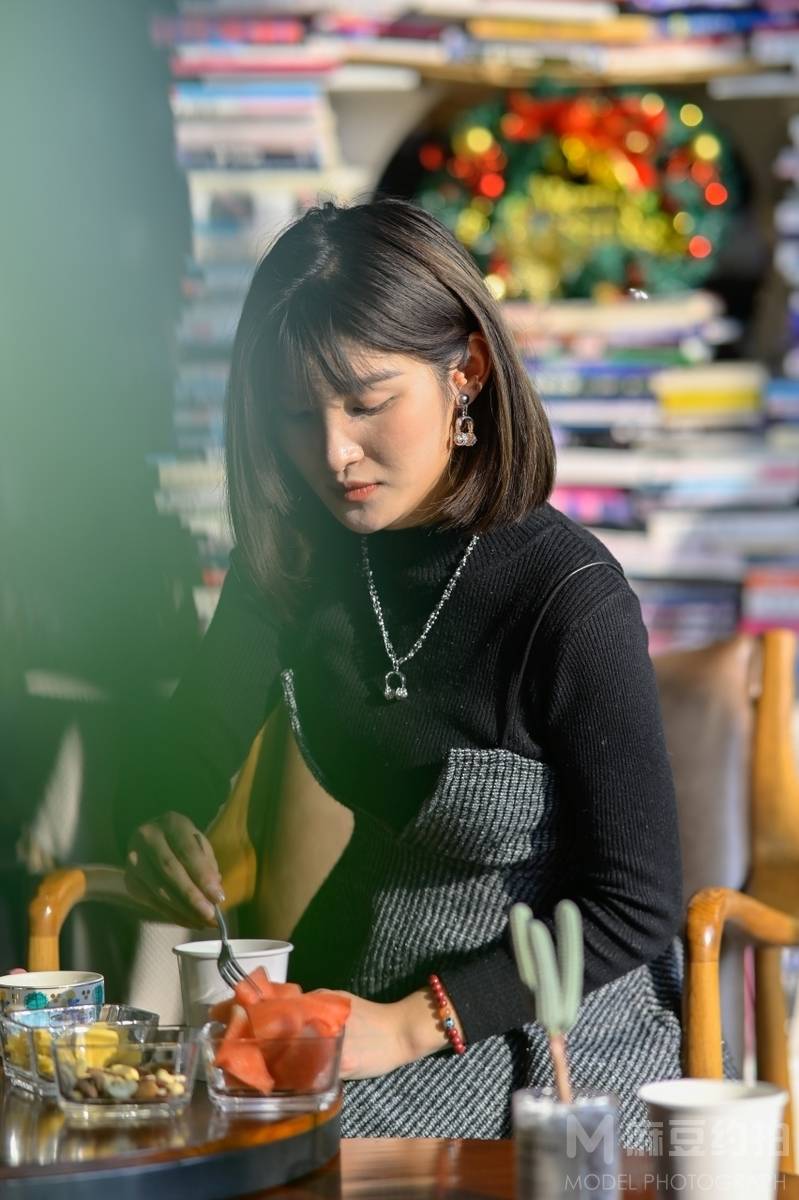 清新模特