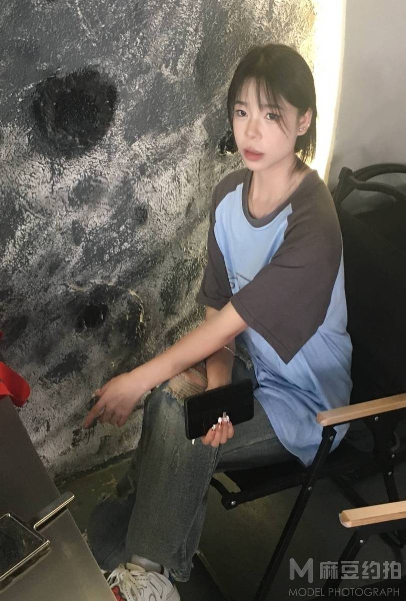 胶片模特