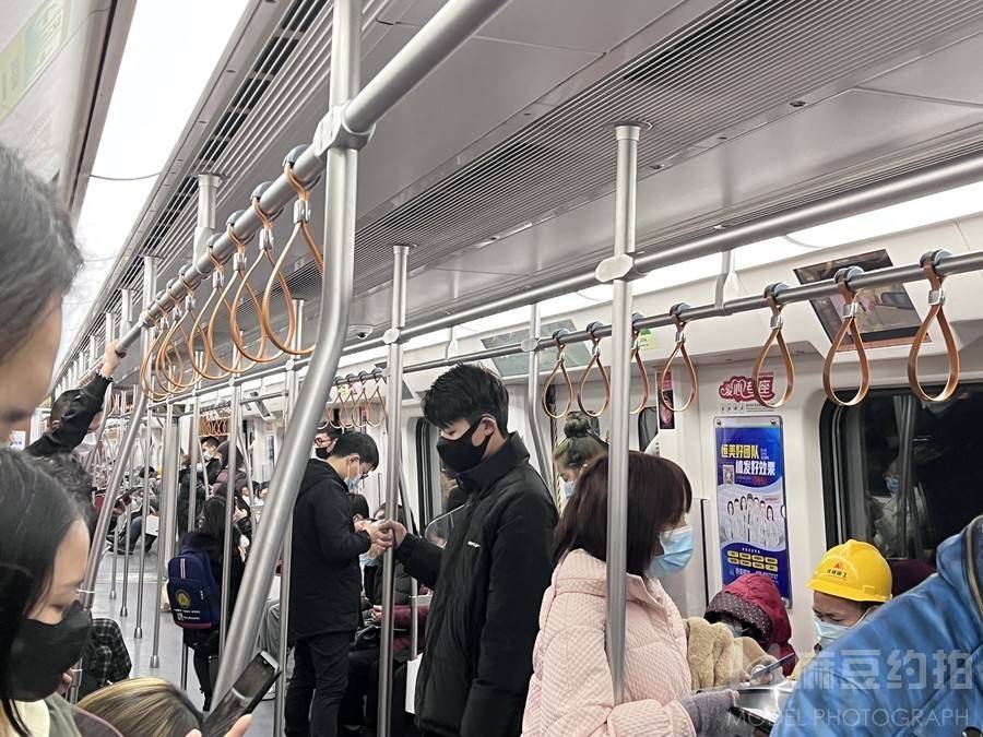 纪实模特