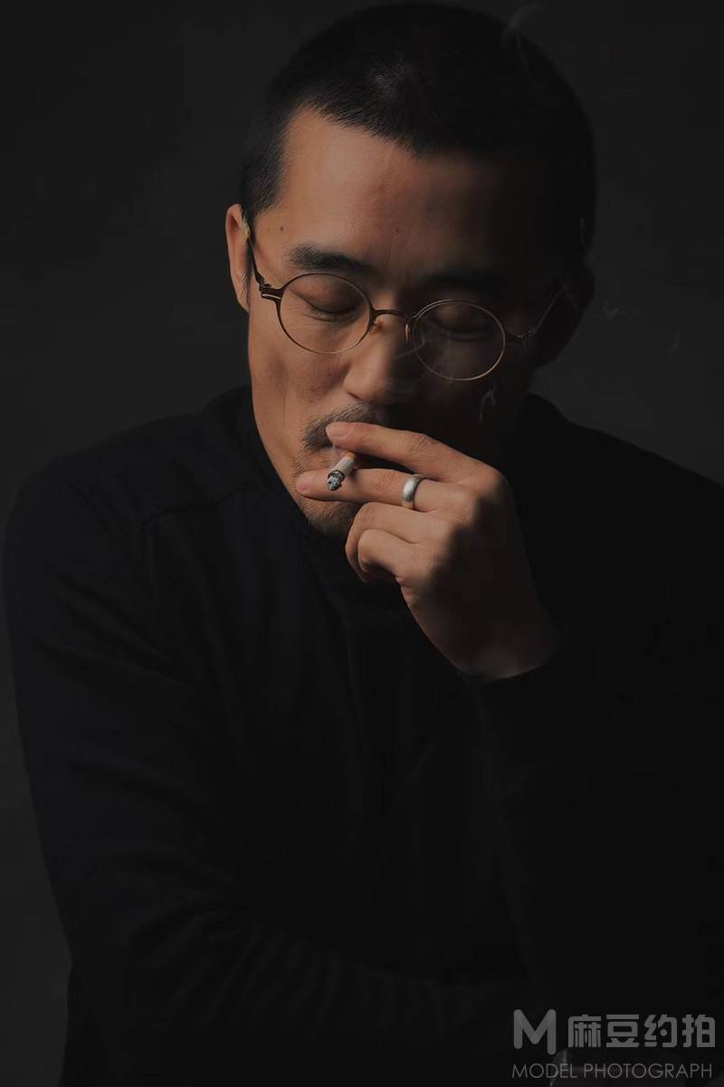 胶片模特