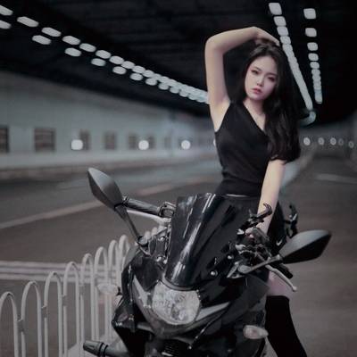 暗黑模特