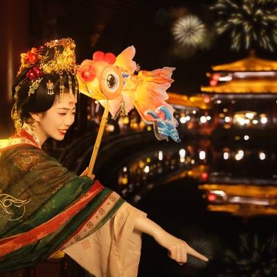 汉服模特