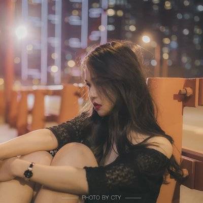 夜景模特