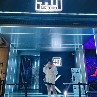 黑白模特
