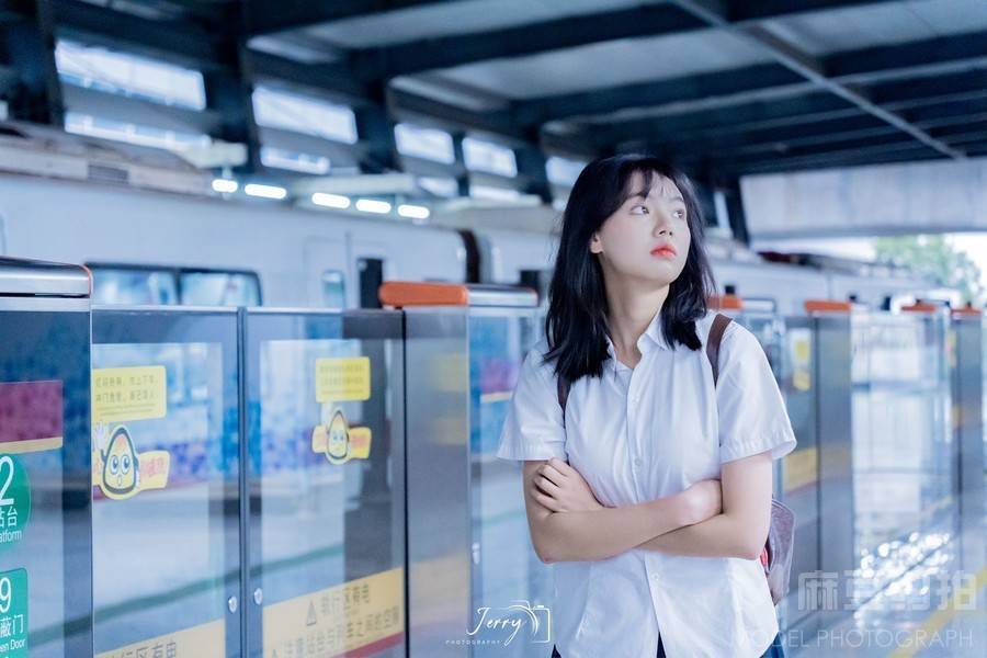 校园模特