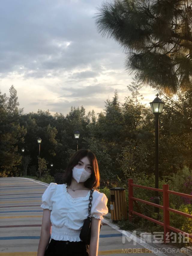 民国模特