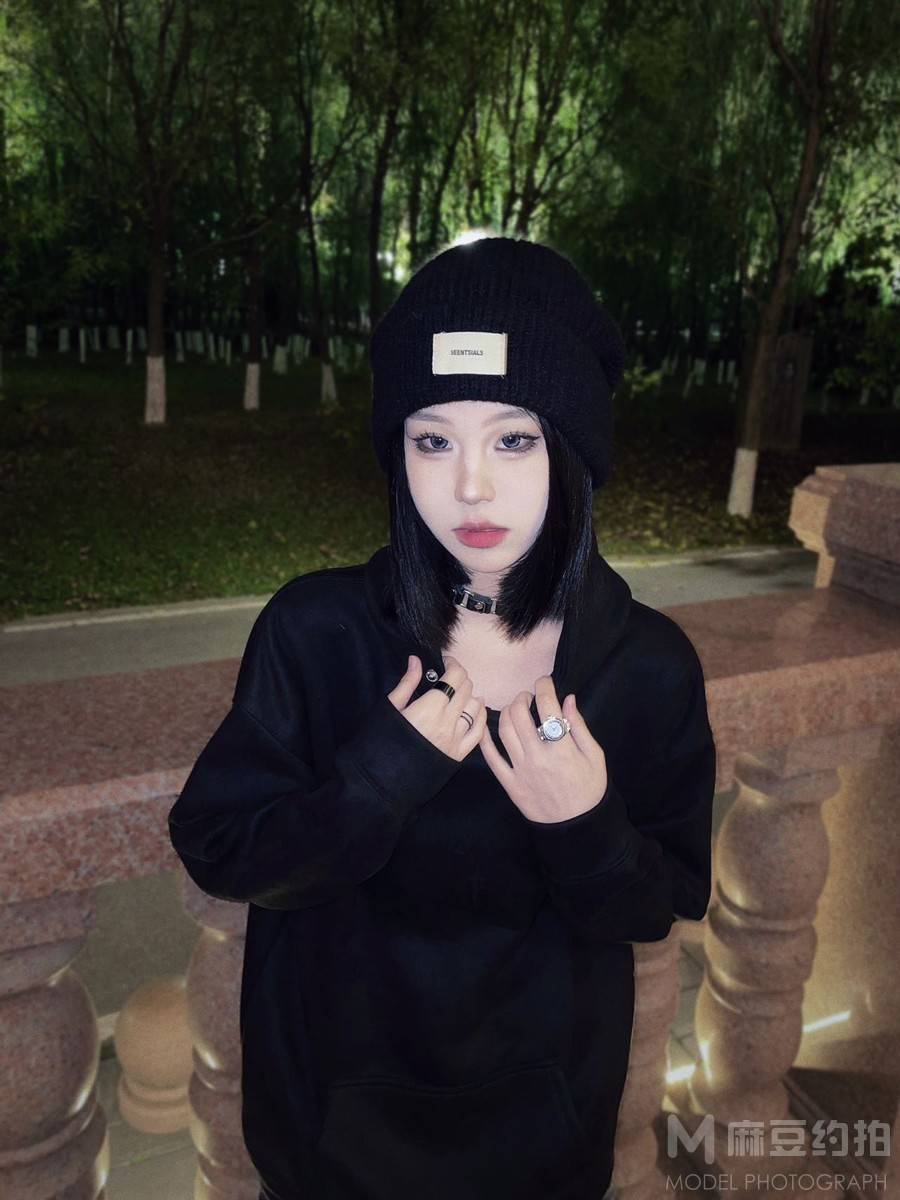 夜景模特