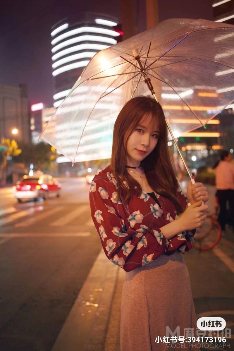 夜景模特