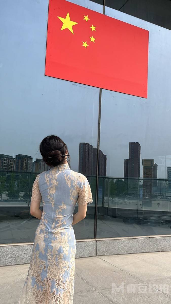 校园模特