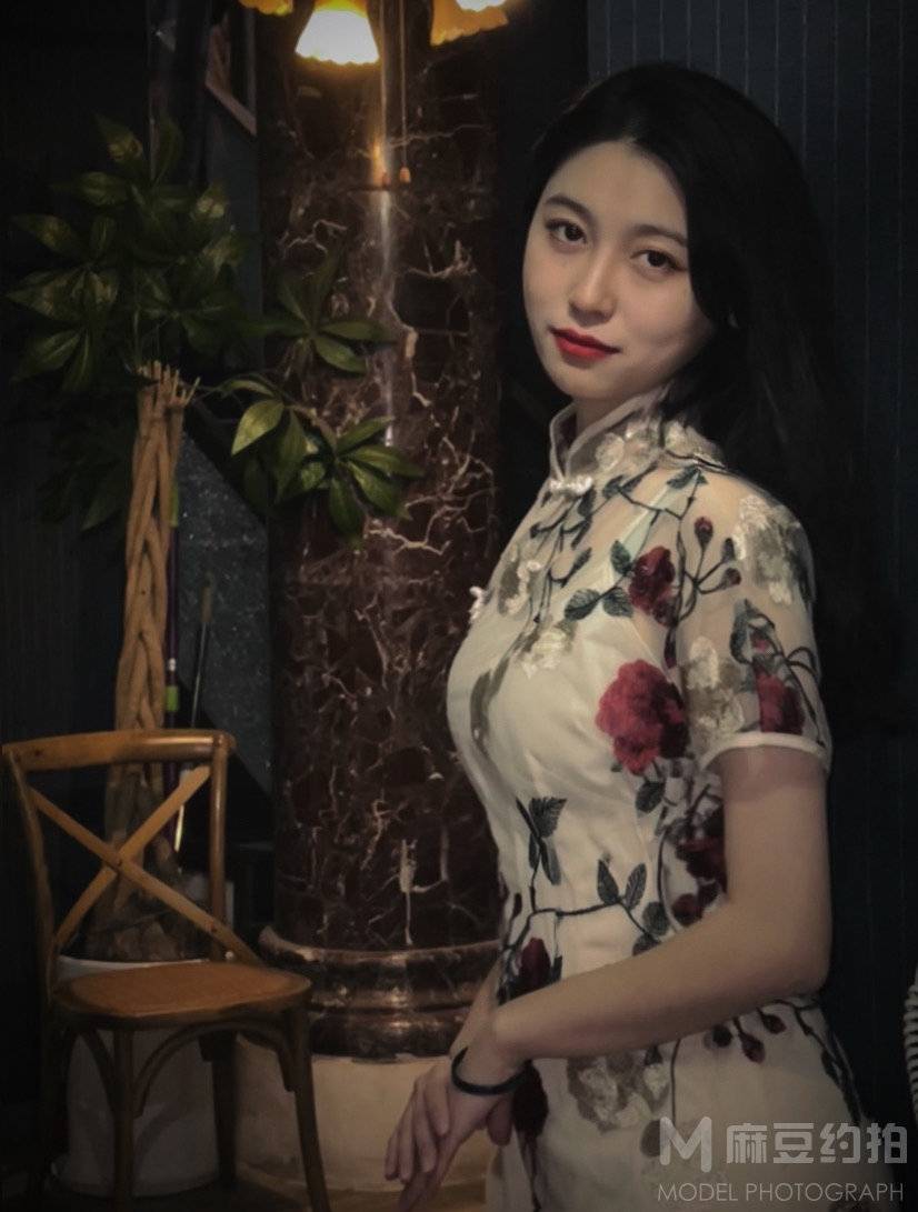 旗袍模特