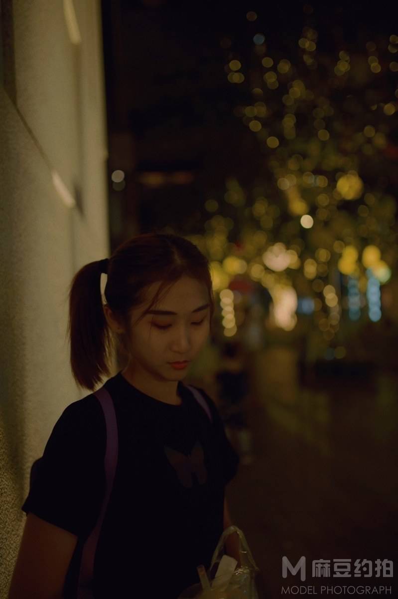 夜景模特