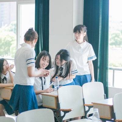 校园模特