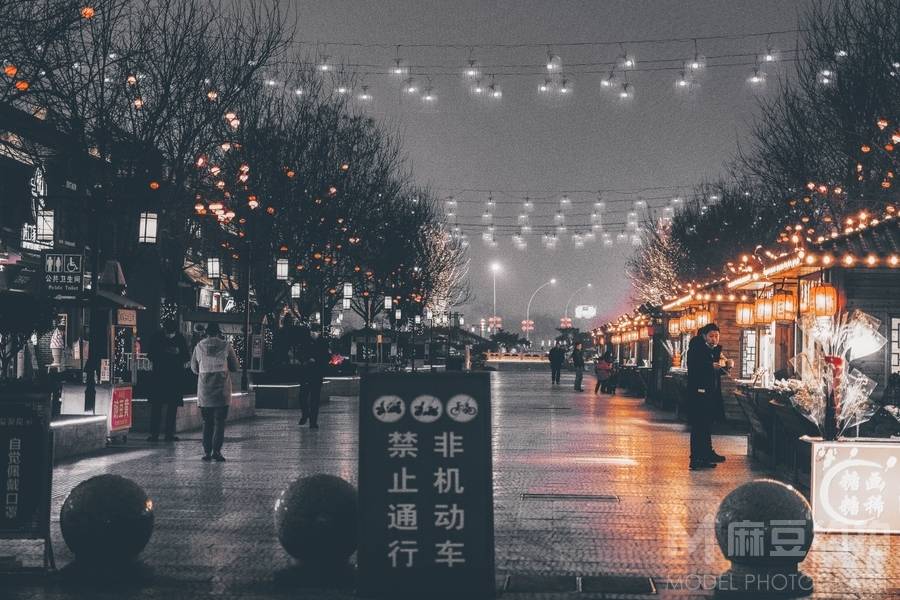夜景模特