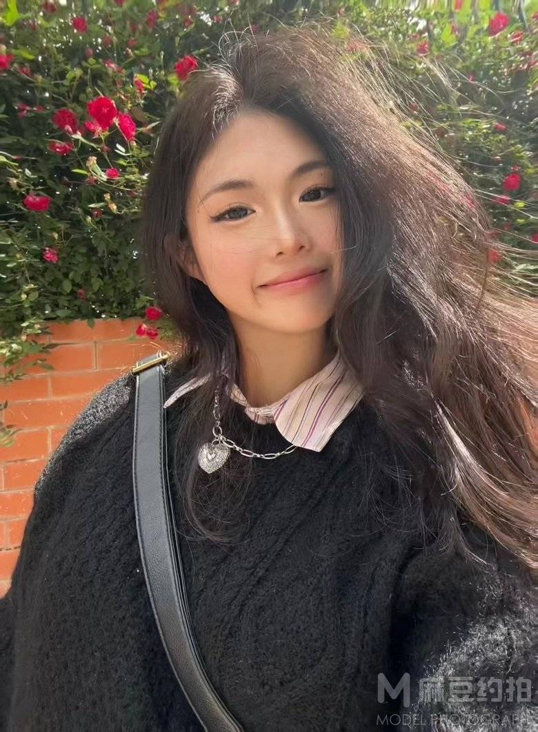 胶片模特