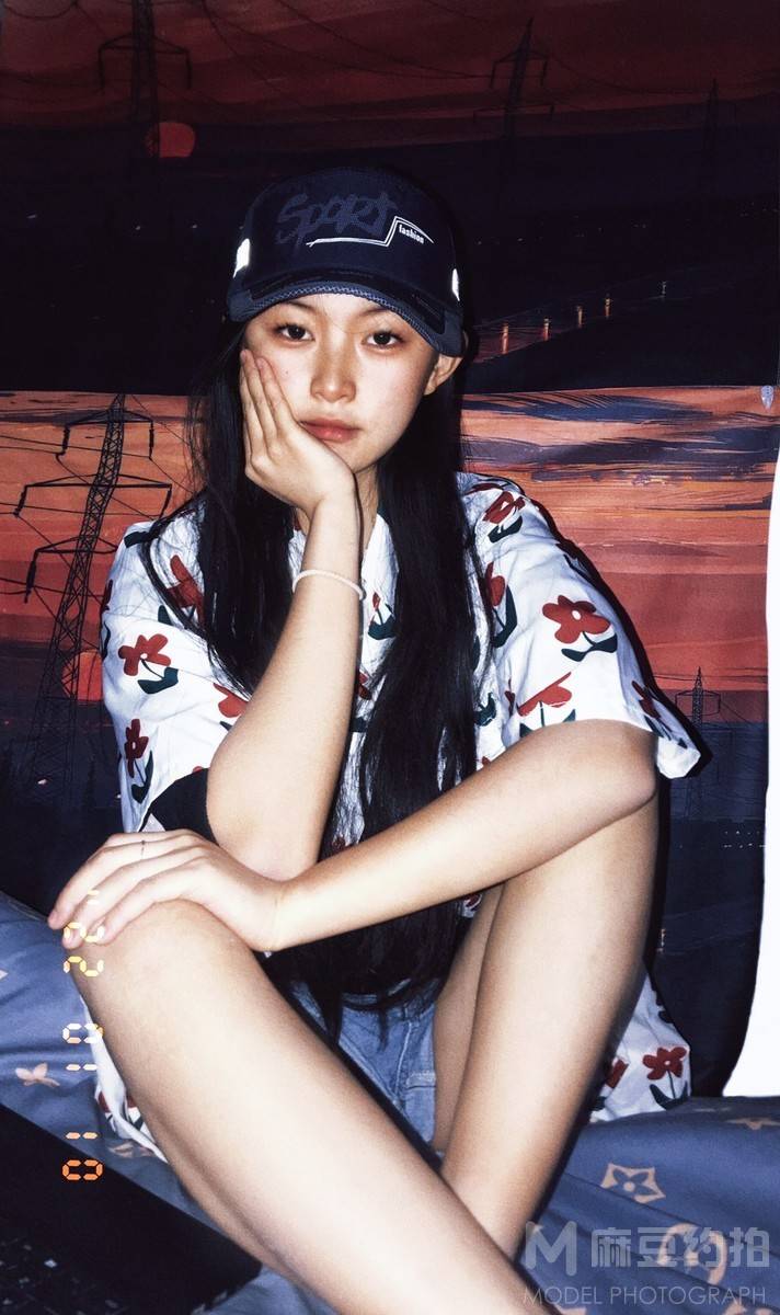 妆容模特