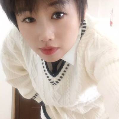 黑白模特