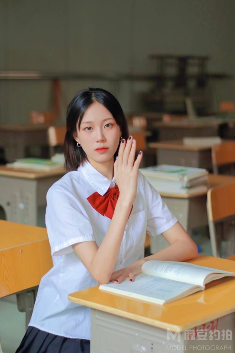 校园模特