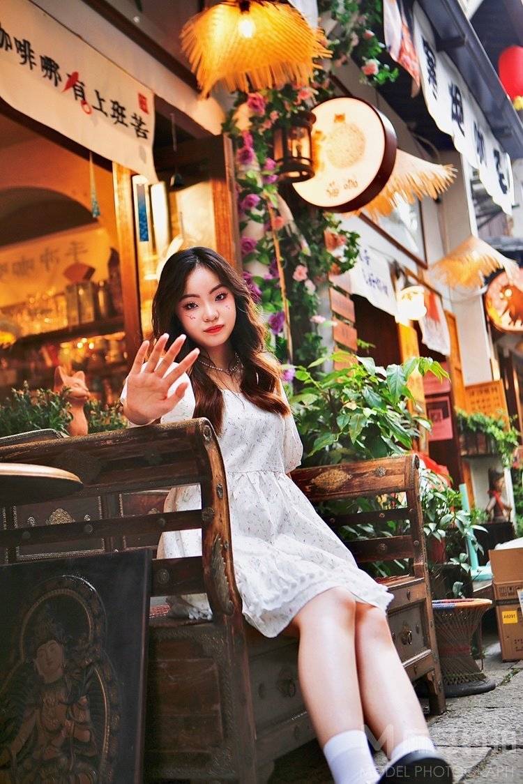 胶片模特