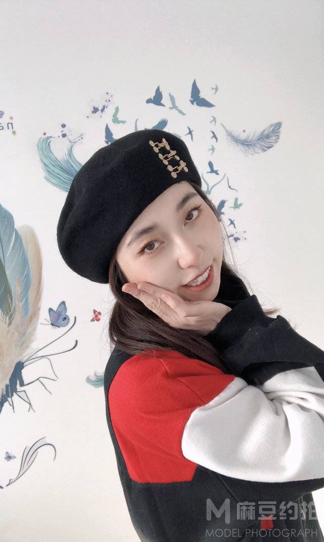 情绪模特