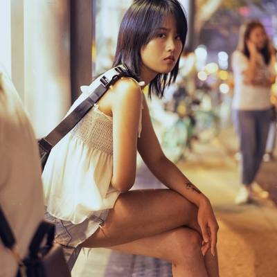 情绪模特