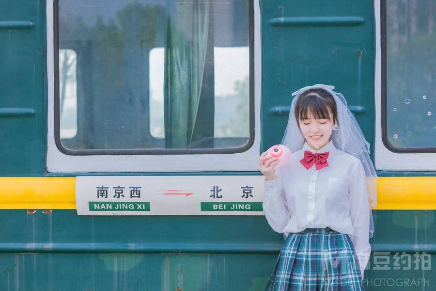 校园模特