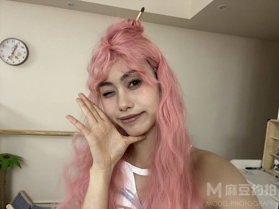 妆容模特