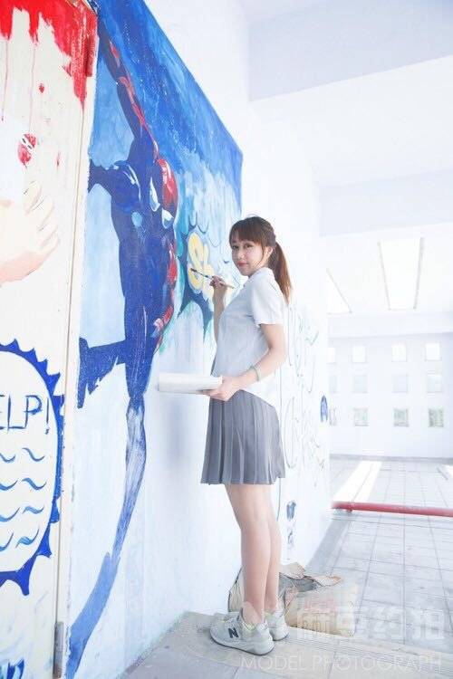 校园模特