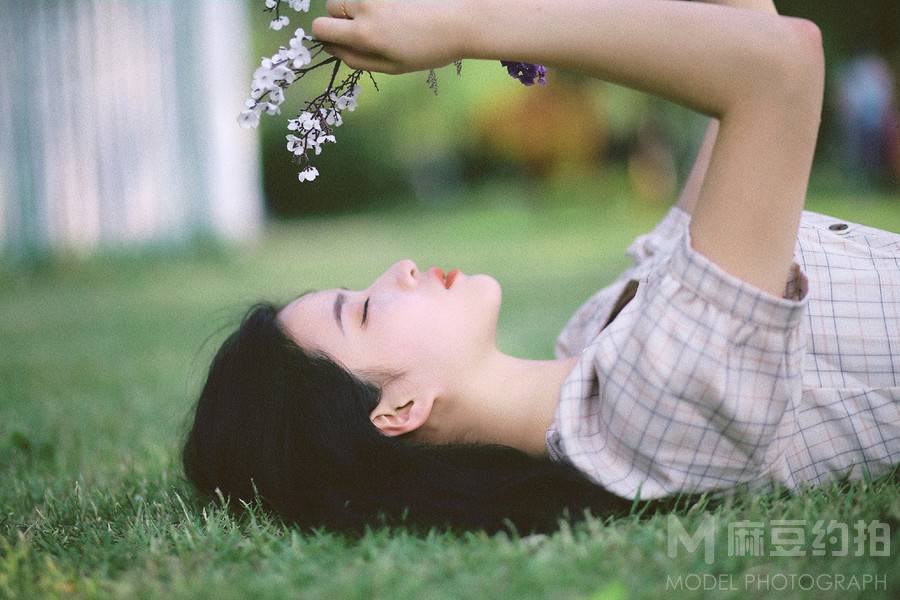胶片模特