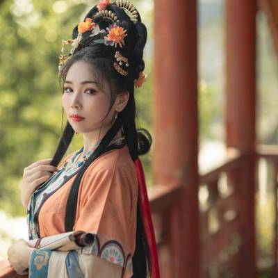 汉服模特