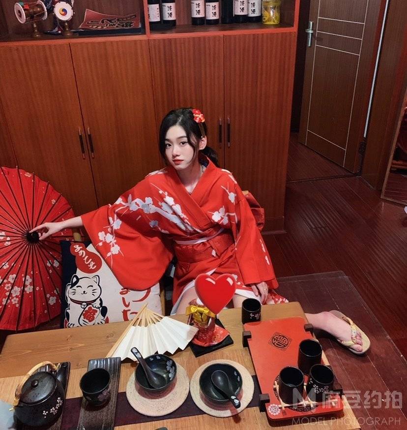 少女模特
